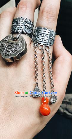 China Handmade Wedding Jewelry Accessories National Silver Ring Traditional Agate Gourd Tassel Circlet