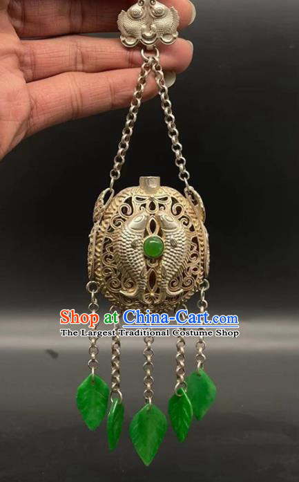 Chinese Handmade National Chrysoprase Sachet Pendant Cheongsam Jewelry Classical Golden Waist Accessories