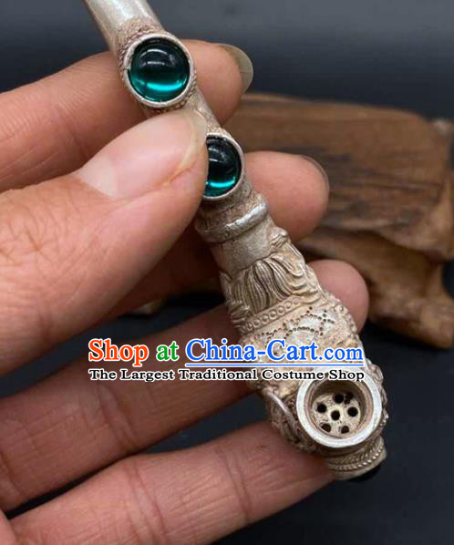 Handmade Chinese Carving Dragon Head Tobacco Pipe Ornaments Traditional Brass Craft