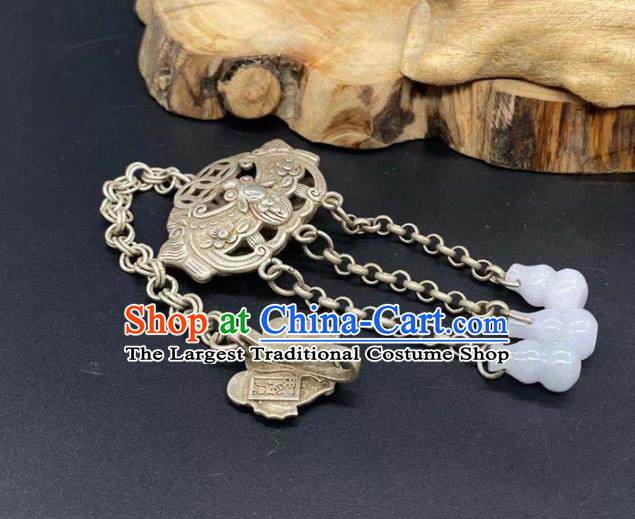 Chinese Handmade National Silver Carving Bat Pendant Jewelry Classical Ethnic Accessories Jade Gourd Tassel Brooch