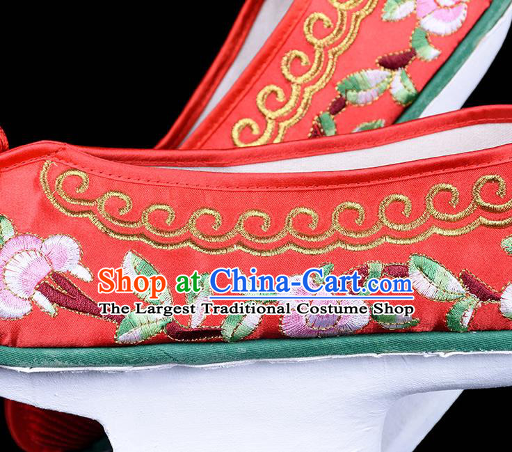 Chinese Beijing Opera Hua Tan Embroidered Shoes Qing Dynasty Princess Embroidery Shoes Traditional Opera Red Satin Shoes