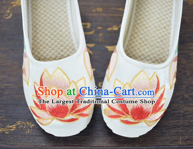 China National Embroidered Lotus Shoes White Cloth Shoes Traditional Hanfu Increased Shoes