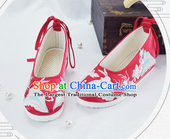 China Traditional Embroidered Rabbit Shoes Women Red Cloth Shoes National Spring Festival Shoes