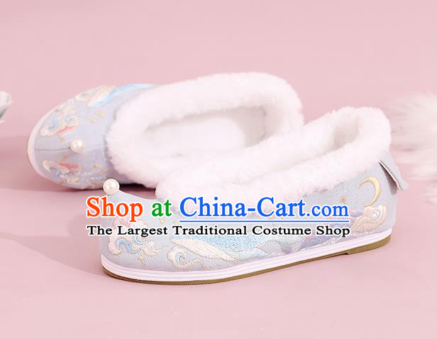 China National Light Blue Cloth Shoes Winter Embroidered Shoes Ming Dynasty Princess Shoes