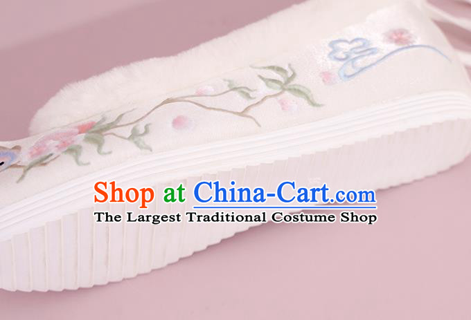 China Embroidered Peach Flowers Shoes National Winter Shoes Traditional Hanfu Princess Shoes White Cloth Shoes