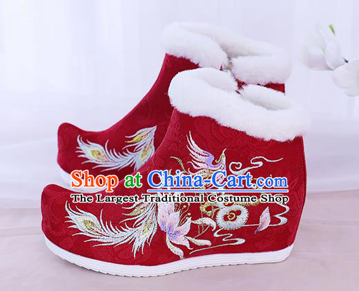 China Traditional New Year Shoes Embroidered Red Boots National Winter Shoes
