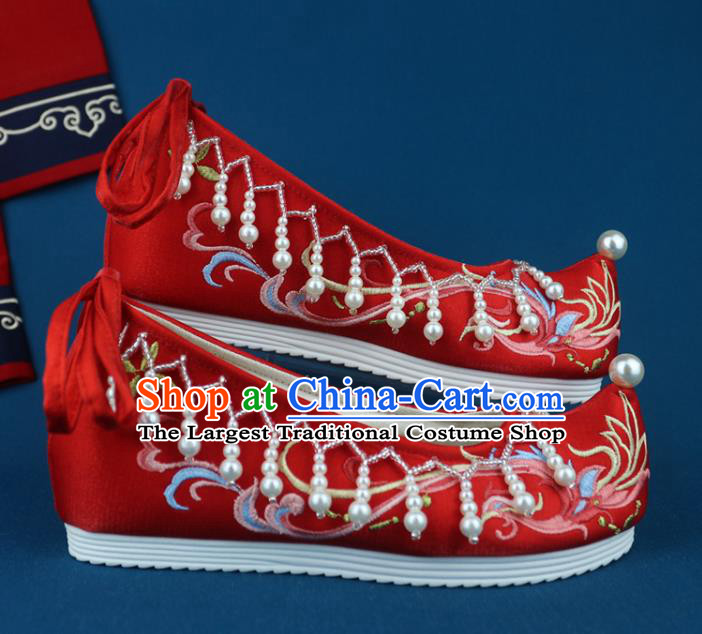 China Traditional Wedding Shoes Pearls Red Cloth Shoes Embroidered Phoenix Shoes