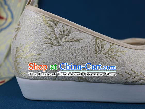 China Traditional Ming Dynasty Beige Brocade Shoes Ancient Princess Shoes