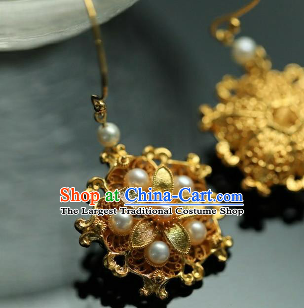 Chinese Ancient Empress Golden Flower Ear Jewelry Traditional Ming Dynasty Pearls Earrings Accessories