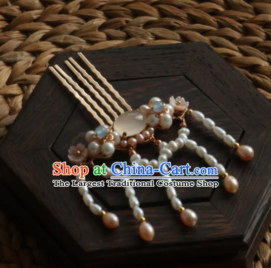 Chinese Handmade Chalcedony Hairpin Traditional Ming Dynasty Princess Pearls Tassel Hair Comb