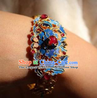 China Handmade Golden Bracelet Jewelry Traditional Qing Dynasty Garnet Bangle Accessories