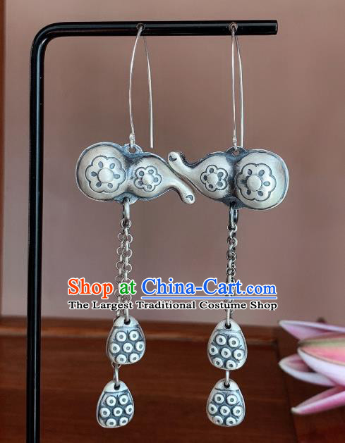 China Traditional Cheongsam Ear Accessories National Silver Carving Gourd Earrings