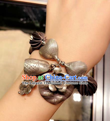 Handmade Chinese Ethnic Carving Fish Bangle National Silver Bracelet Wristlet Accessories