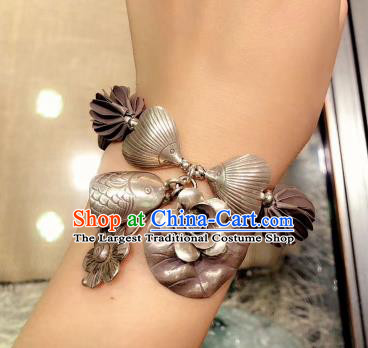 Handmade Chinese Ethnic Carving Fish Bangle National Silver Bracelet Wristlet Accessories