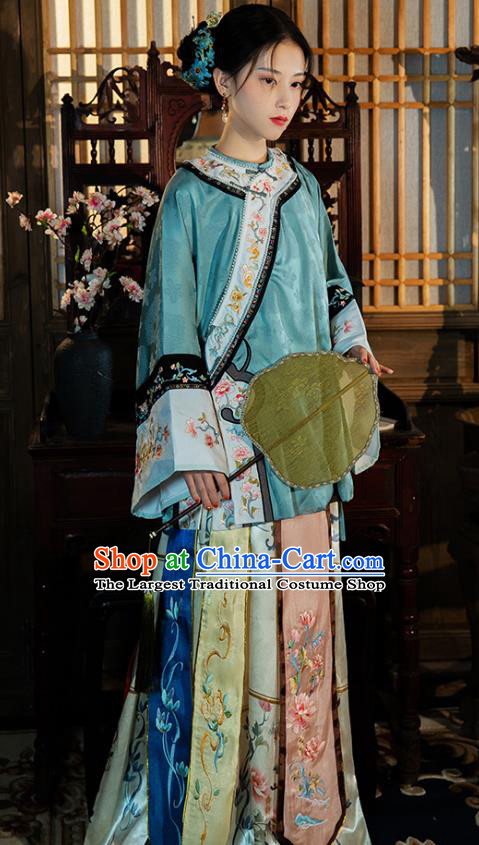 China Ancient Qing Dynasty Rich Beauty Historical Clothing Traditional Embroidered Costumes