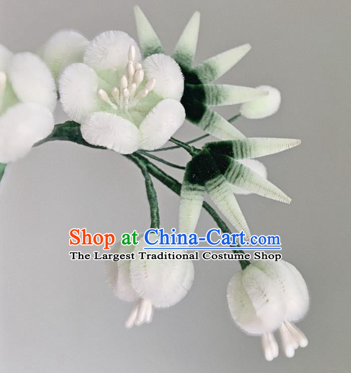 China Classical White Velvet Hairpin Traditional Qing Dynasty Palace Plum Bamboo Hair Stick