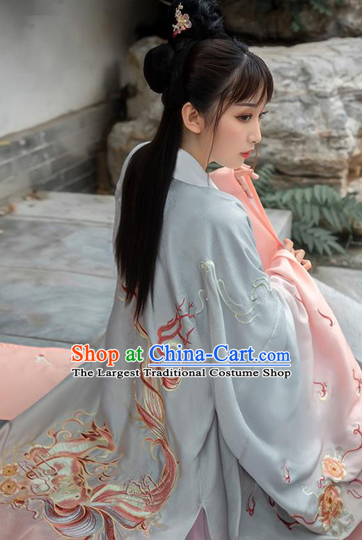 China Traditional Jin Dynasty Noble Lady Embroidered Historical Costume Ancient Female Swordsman Hanfu Clothing