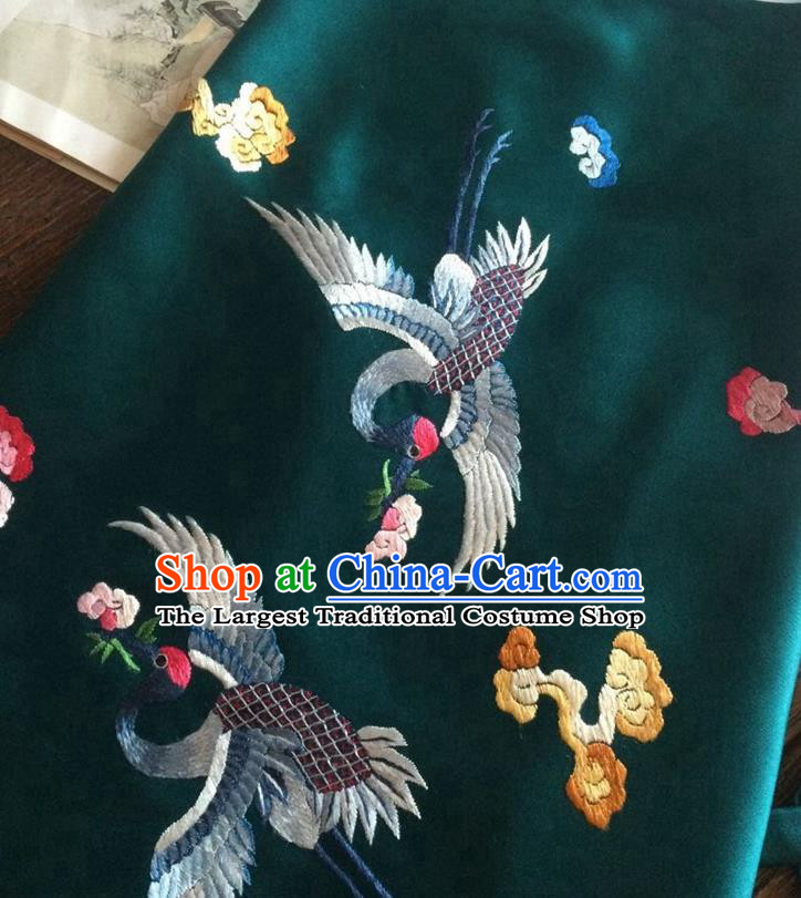 China Traditional Stomachers Undergarment Handmade Embroidered Cranes Atrovirens Silk Bellyband