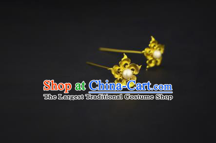 China Handmade Ming Dynasty Golden Plum Hairpin Traditional Ancient Empress Pearl Hair Stick