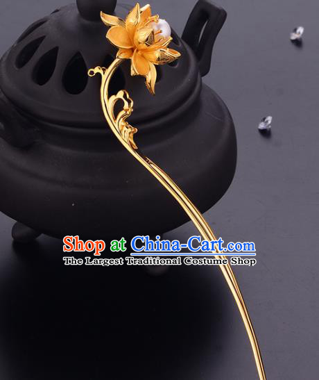 China Ancient Palace Lady Pearls Tassel Hairpin Handmade Traditional Ming Dynasty Princess Golden Lotus Hair Clip