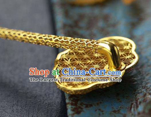 China Ancient Empress Filigree Hairpin Handmade Traditional Ming Dynasty Ruby Hair Stick