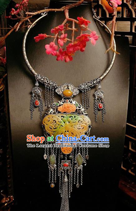 China Traditional Jade Carving Butterfly Necklace Accessories Handmade Silver Tassel Necklet Pendant