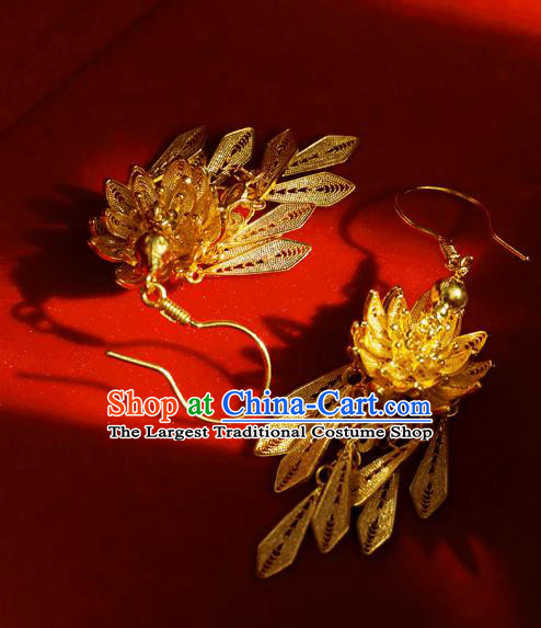 Chinese Ancient Empress Ear Jewelry Traditional Ming Dynasty Golden Lotus Earrings Accessories