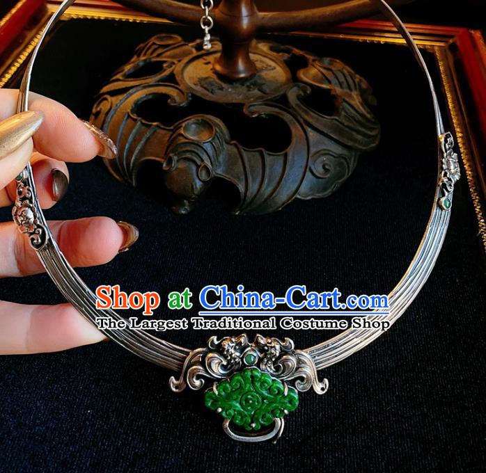 China Traditional Silver Necklace Accessories Handmade Wedding Jadeite Necklet Lock