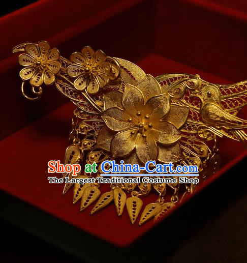 China Handmade Ming Dynasty Golden Tassel Hairpin Traditional Hair Accessories Ancient Empress Lotus Hair Stick