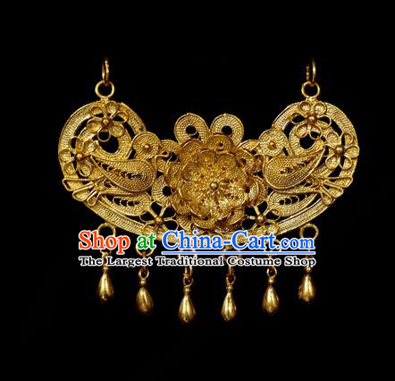 China Traditional Hanfu Tassel Necklace Accessories Ancient Princess Golden Plum Blossom Necklet Pendant