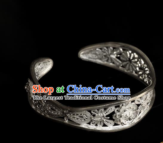 Handmade Chinese Cheongsam Silver Bangle Accessories Traditional Bracelet Jewelry