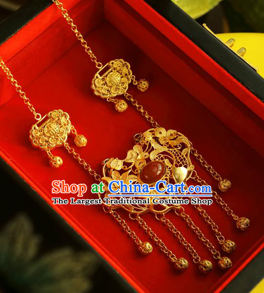 China Traditional Hanfu Agate Necklace Accessories Ancient Princess Golden Lotus Lock Necklet Pendant