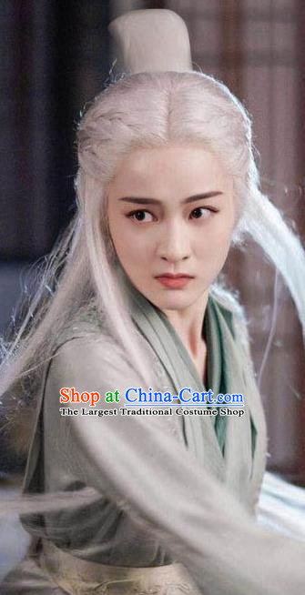 Handmade Chinese Ancient Female Swordsman White Wig Sheath Traditional Warring States Period Princess Rong Le Wigs Chignon
