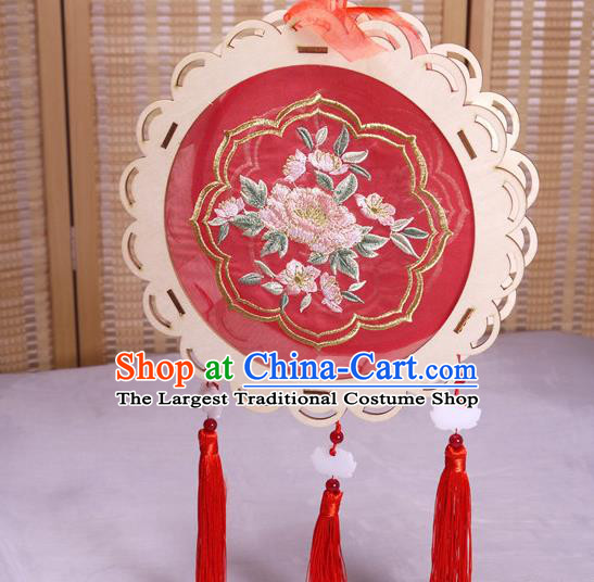 China Embroidery Peony Red Silk Lamp Handmade Flower Drum Lantern Embroidered Portable Lantern