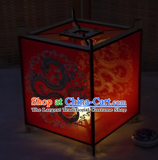 China Classical Red Chiffon Palace Lantern Traditional New Year Portable Lantern Handmade Embroidered Dragon Lamp
