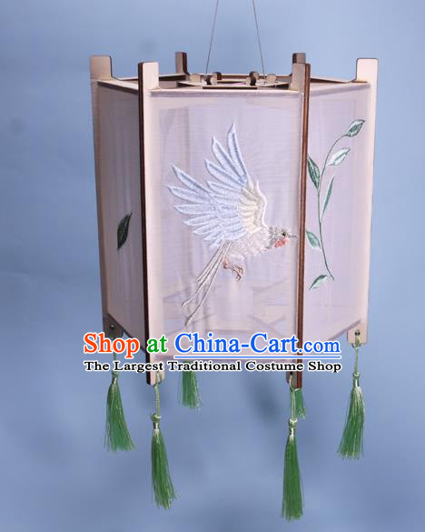 China Classical Embroidered Palace Lantern Traditional Silk Hexagon Lanterns Handmade Hanging Lamp