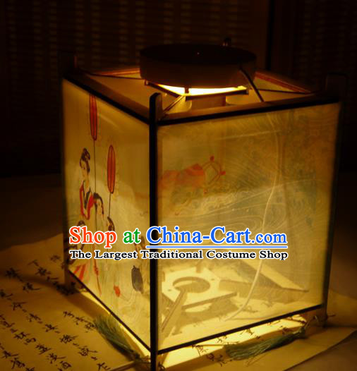 China Traditional Printing Beauty Silk Lanterns Handmade Portable Lamp Classical Palace Lantern