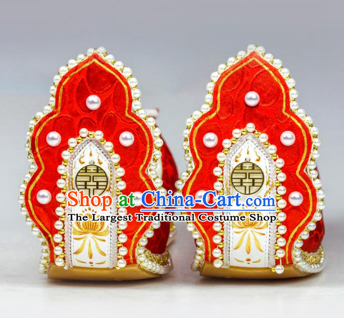 China Hanfu Wedding Shoes Traditional Song Dynasty Princess Pearls Shoes Classical Red Brocade Shoes