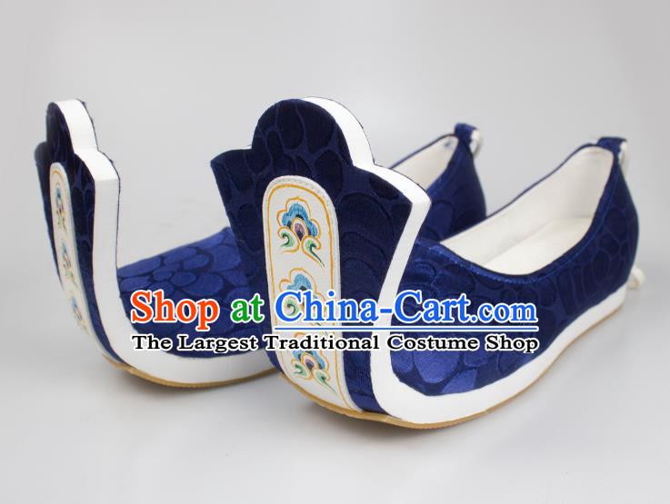 China Traditional Hanfu Shoes Tang Dynasty Princess Shoes Classical Wedding Royalblue Brocade Shoes