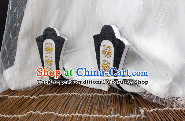 China Handmade Black Cloth Shoes Traditional Tang Dynasty Princess Shoes Classical Wedding Shoes