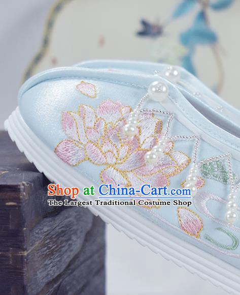 China Women Hanfu Shoes National Embroidered Lotus Shoes Light Blue Cloth Shoes Traditional Beads Tassel Shoes