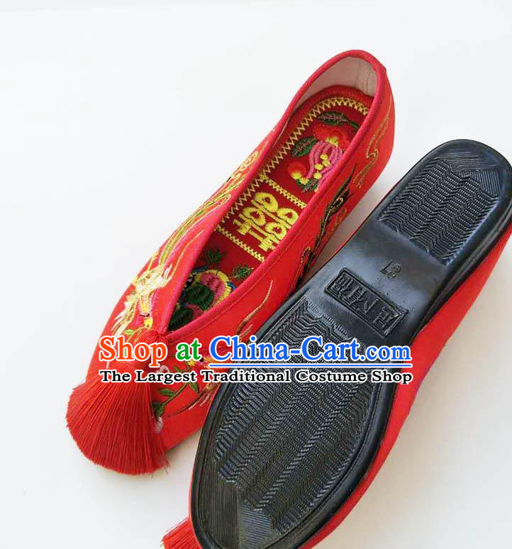 China Wedding Red Cloth Shoes Classical Xiuhe Shoes Traditional Embroidered Shoes