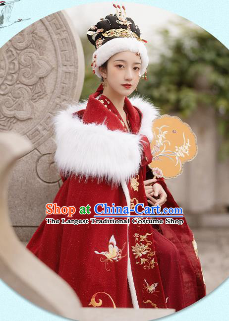 Traditional China Ancient Ming Dynasty Princess Clothing Winter Embroidered Butterfly Red Woolen Cape Outer Garment