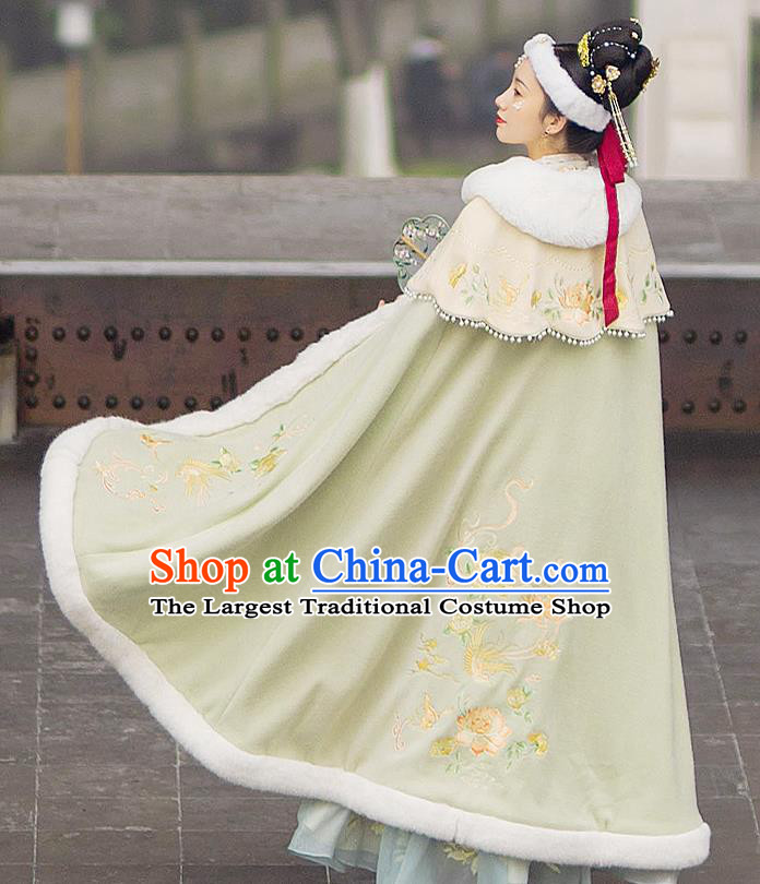China Ancient Young Mistress Hanfu Clothing Traditional Ming Dynasty Noble Women Embroidered Cloak