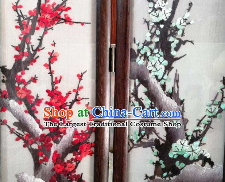 Chinese Handmade Rosewood Craft Suzhou Embroidery Plum Blossom Silk Folding Screen Desk Ornaments