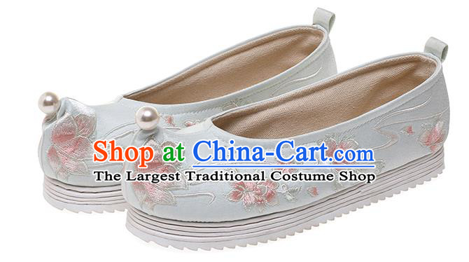 China Traditional Hanfu Princess Shoes Embroidered Peach Blossom Shoes White Cloth Shoes