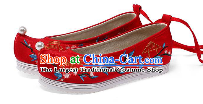 China Ancient Bride Shoes Traditional Wedding Hanfu Shoes Embroidered Red Satin Shoes