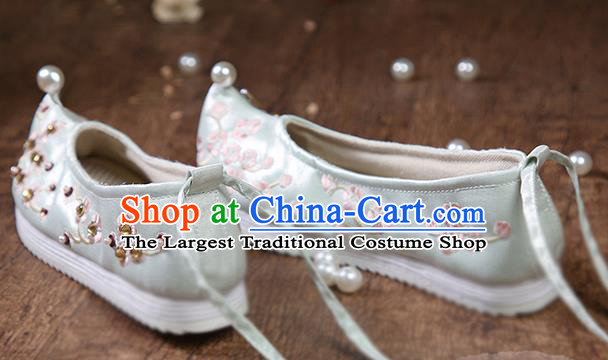 China Embroidered Sequins Shoes Ancient Ming Dynasty Princess Shoes Traditional Hanfu Light Green Satin Shoes