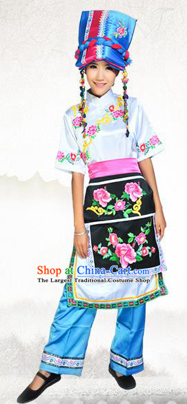 Chinese Qiang Nationality Young Lady Informal Clothing Ethnic Folk Dance White Outfits and Hat