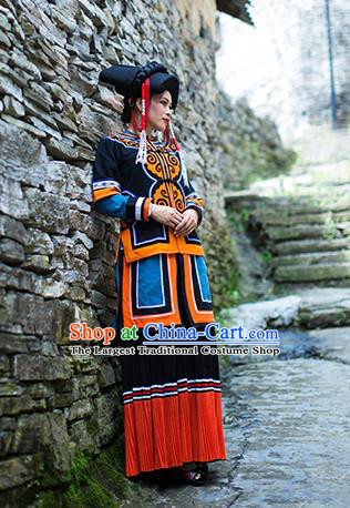 Chinese Yi Nationality Dress Stage Show Clothing Ethnic Woman Folk Dance Outfits Costumes and Hat